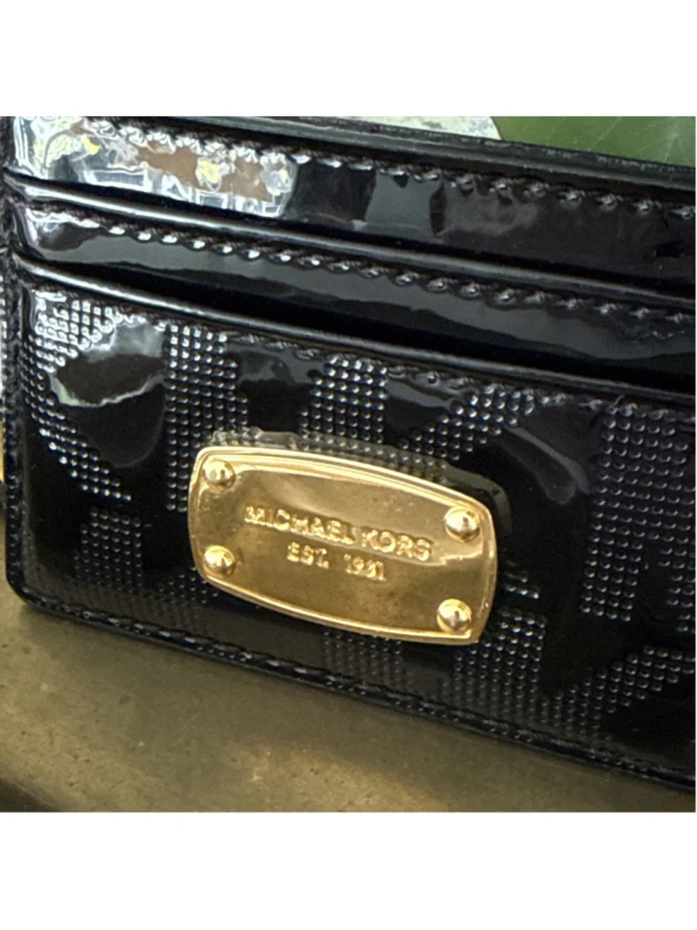 Michael Kors Patent Leather Black Gold applique Card Holder Wallet Money 4 x 2.5